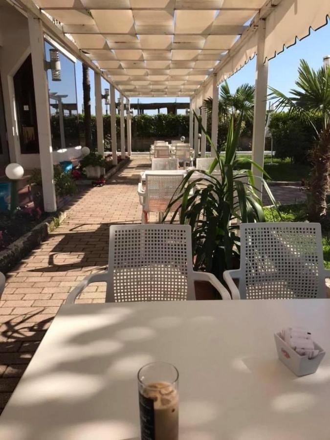 Hotel President Golem  Εξωτερικό φωτογραφία